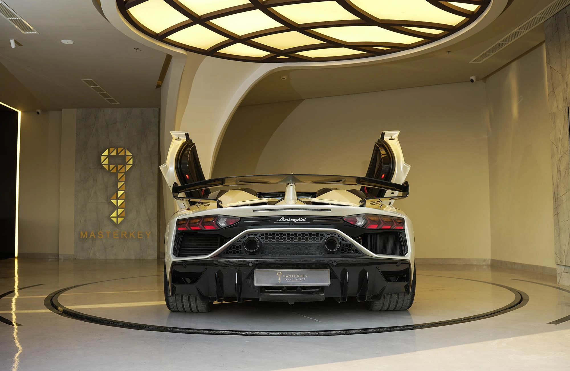 Lamborghini Aventador Roadster SVJ