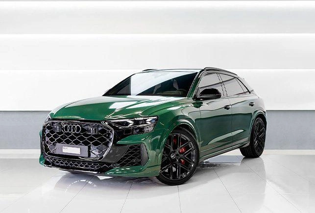 Audi RSQ8 Performance