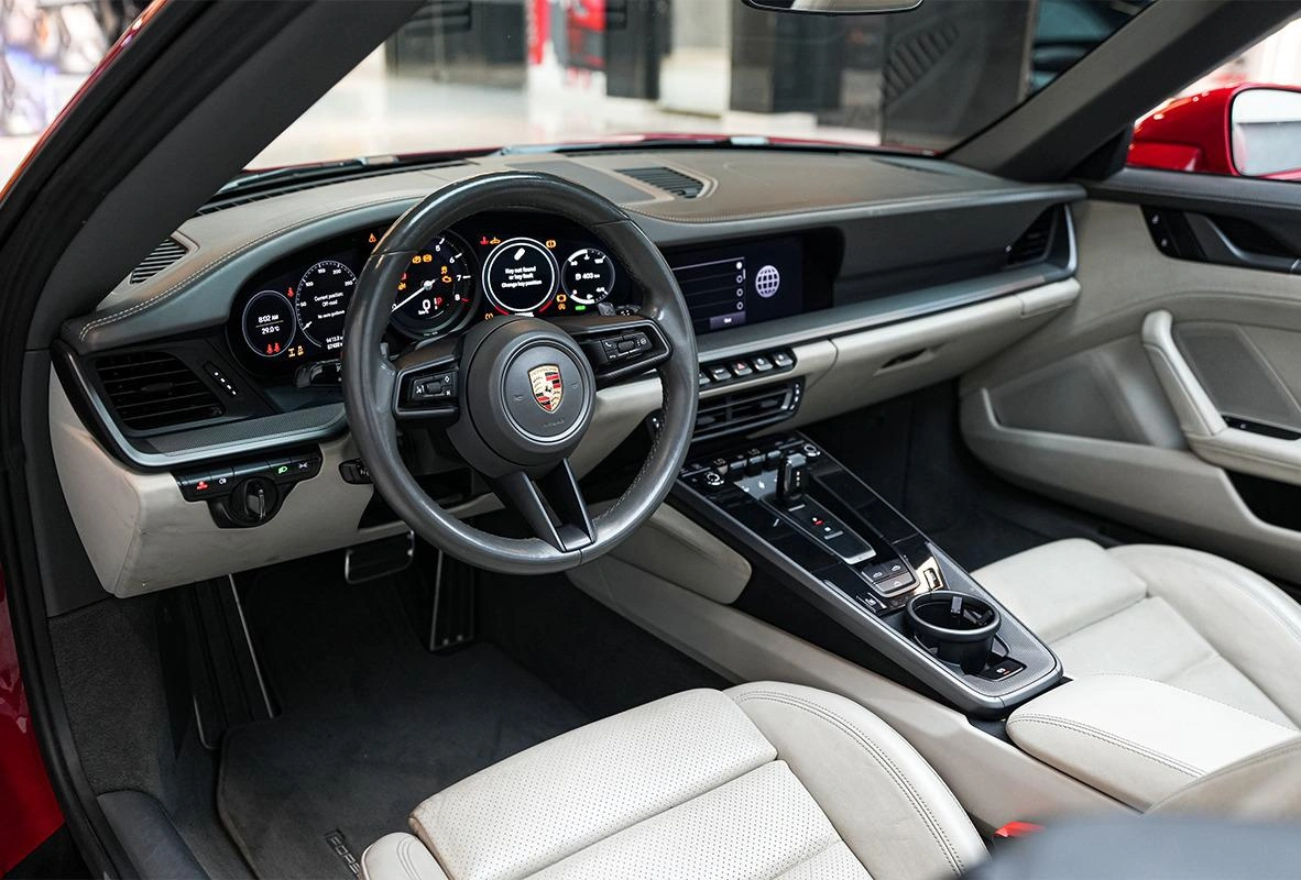 Porsche 911 Carrera 4s