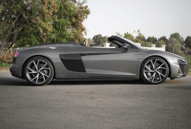 Audi R8 V10 Spyder