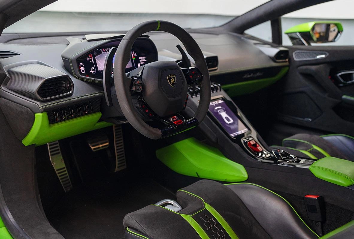 Lamborghini Huracan Tecnica