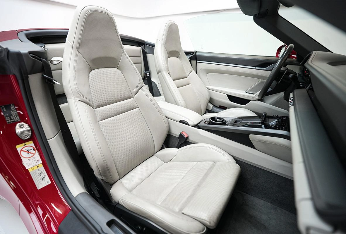 Porsche 911 Carrera 4s