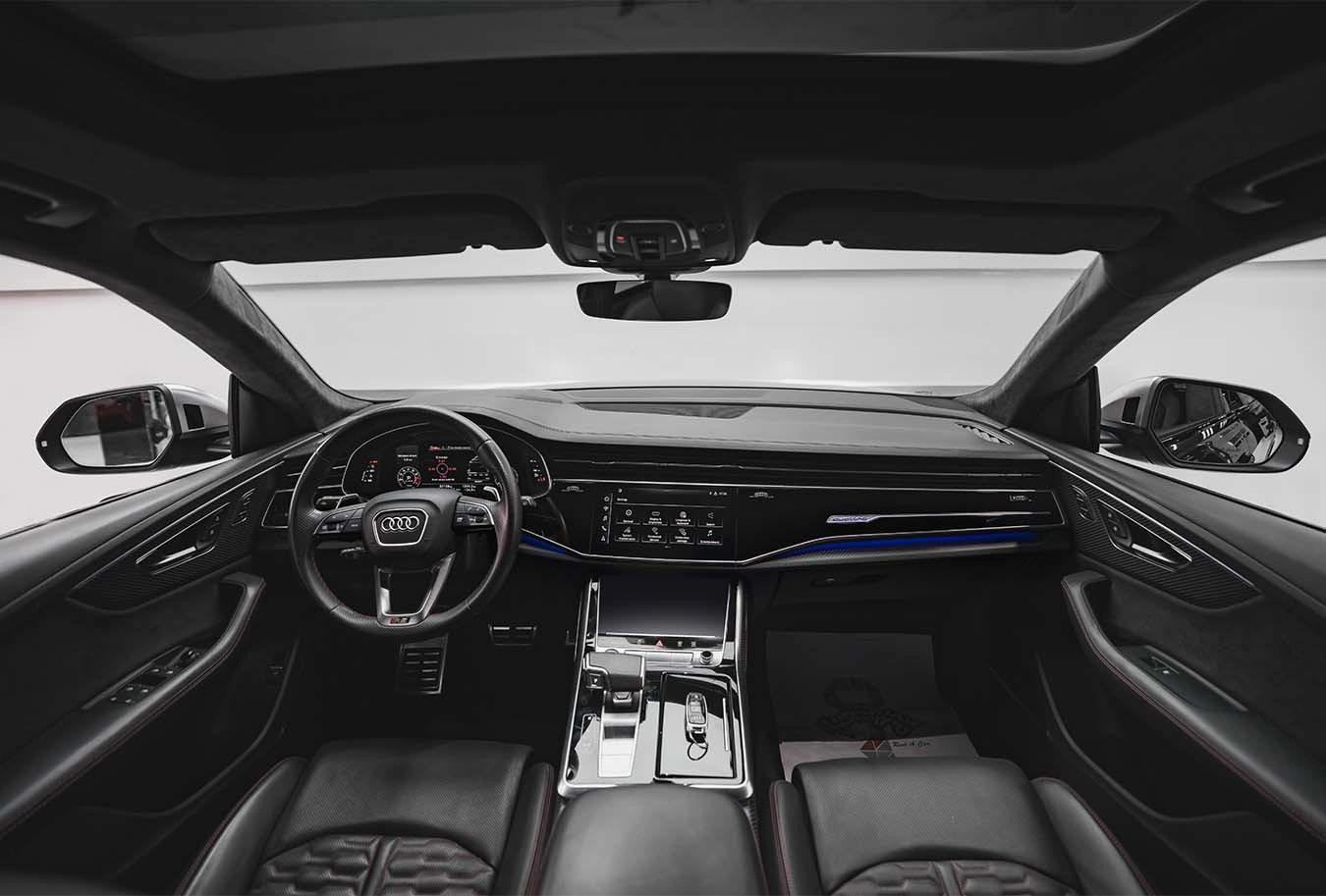 Audi RSQ8