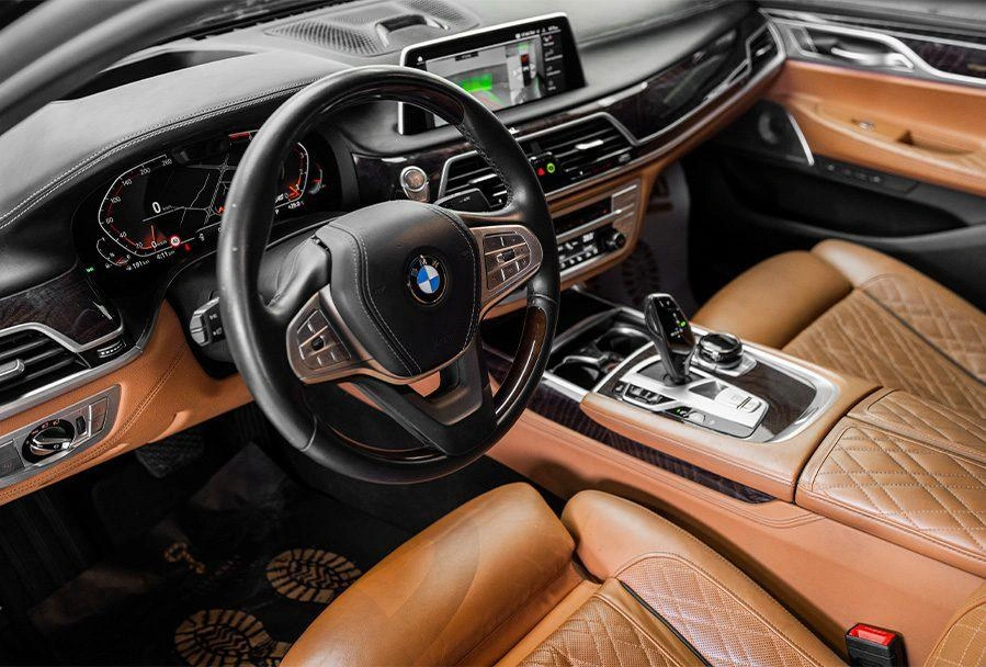 BMW 750Li