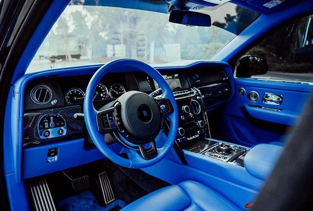 Rolls Royce Cullinan Black Badge