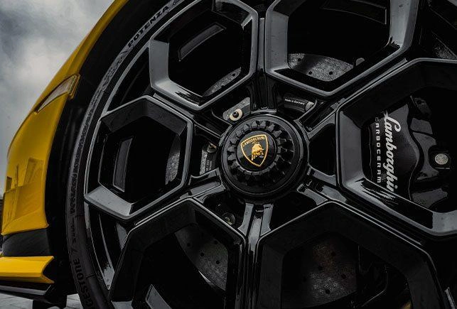 Lamborghini Huracan Tecnica