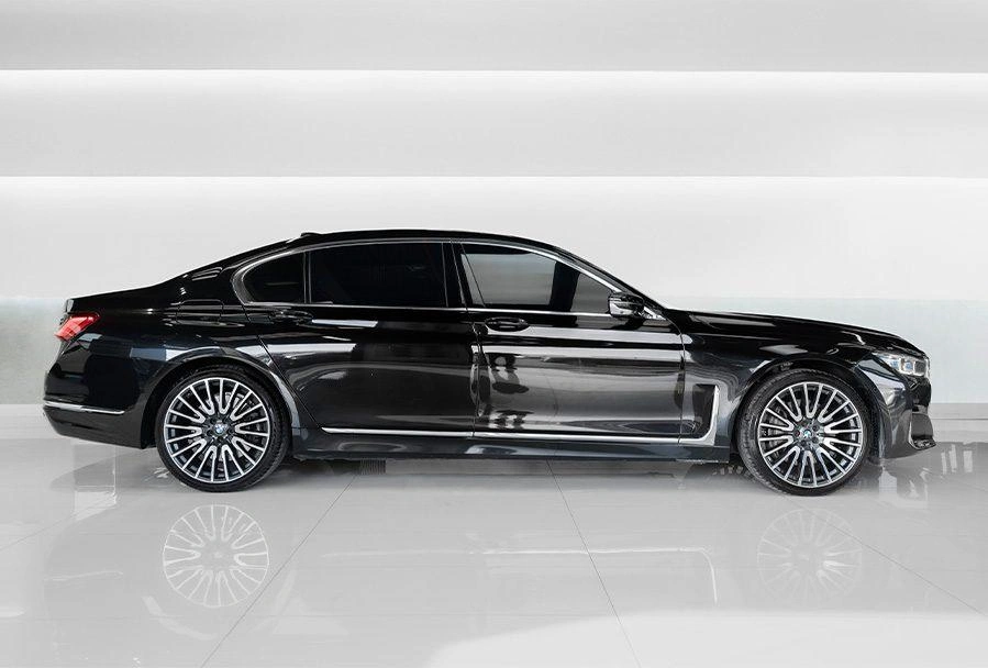 BMW 750Li