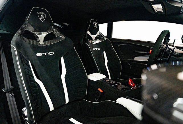 Lamborghini Huracan STO