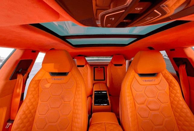 Lamborghini Urus Mansory