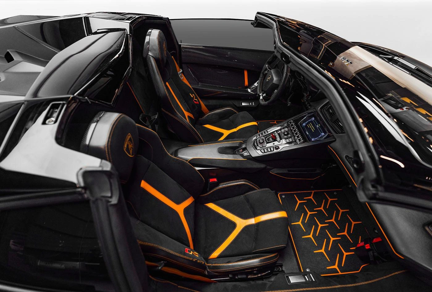 Lamborghini Aventador Roadster SVJ